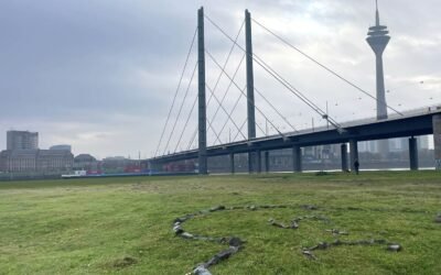 Düsseldorf Delight: actsofpostvandalism 3 @ freibad Düsseldorf by Peter Michalski